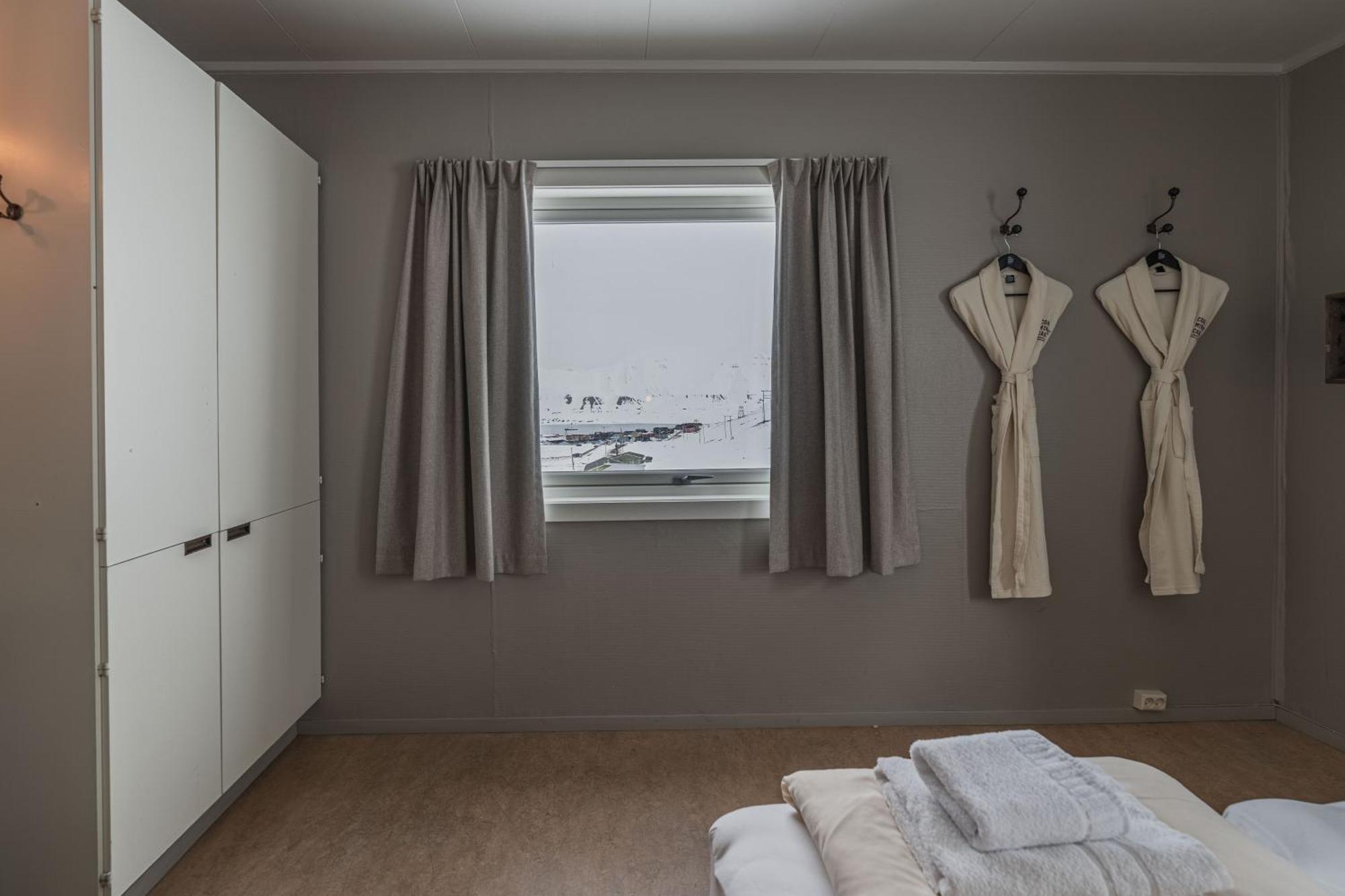 Coal Miners' Cabins Longyearbyen Esterno foto