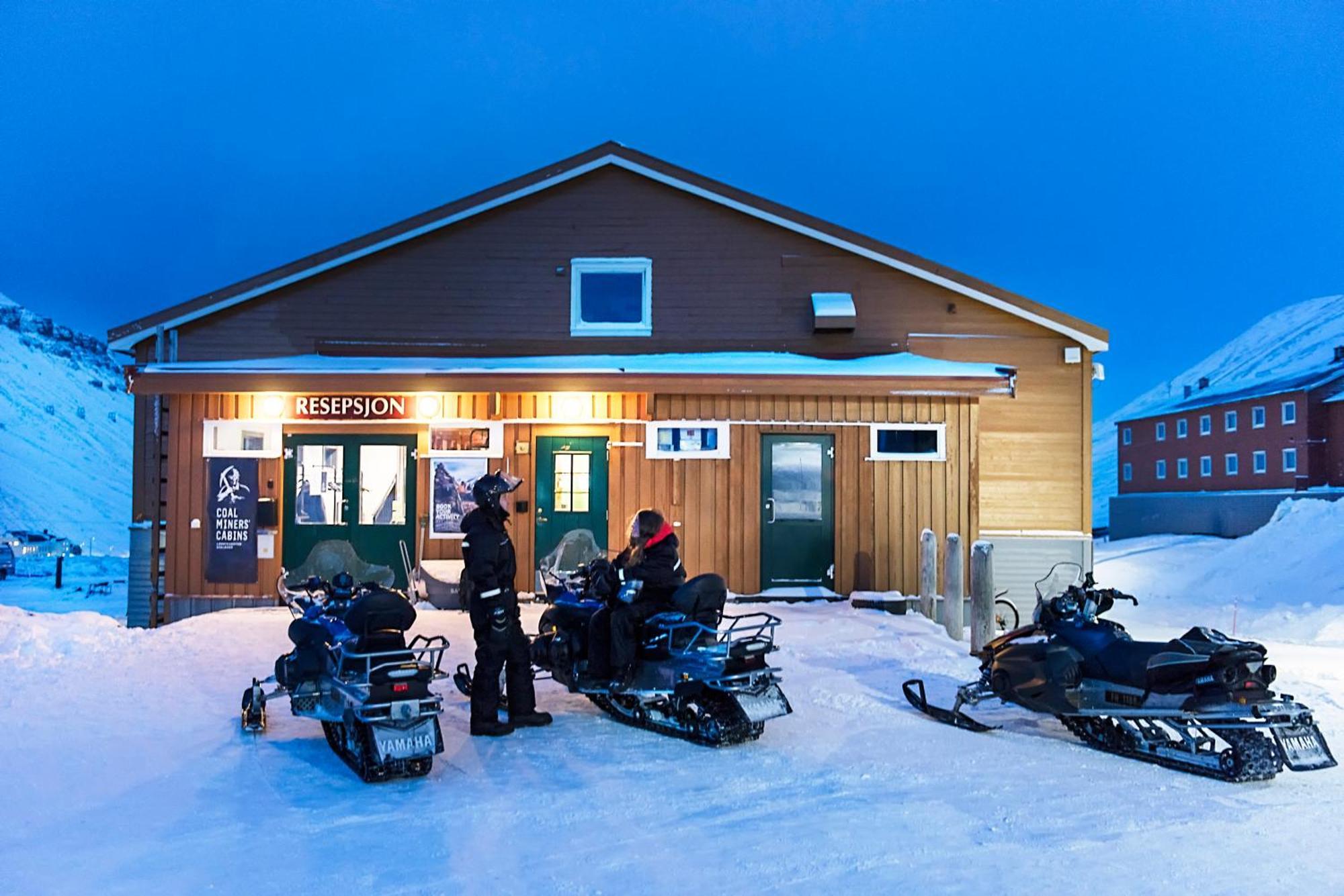 Coal Miners' Cabins Longyearbyen Esterno foto