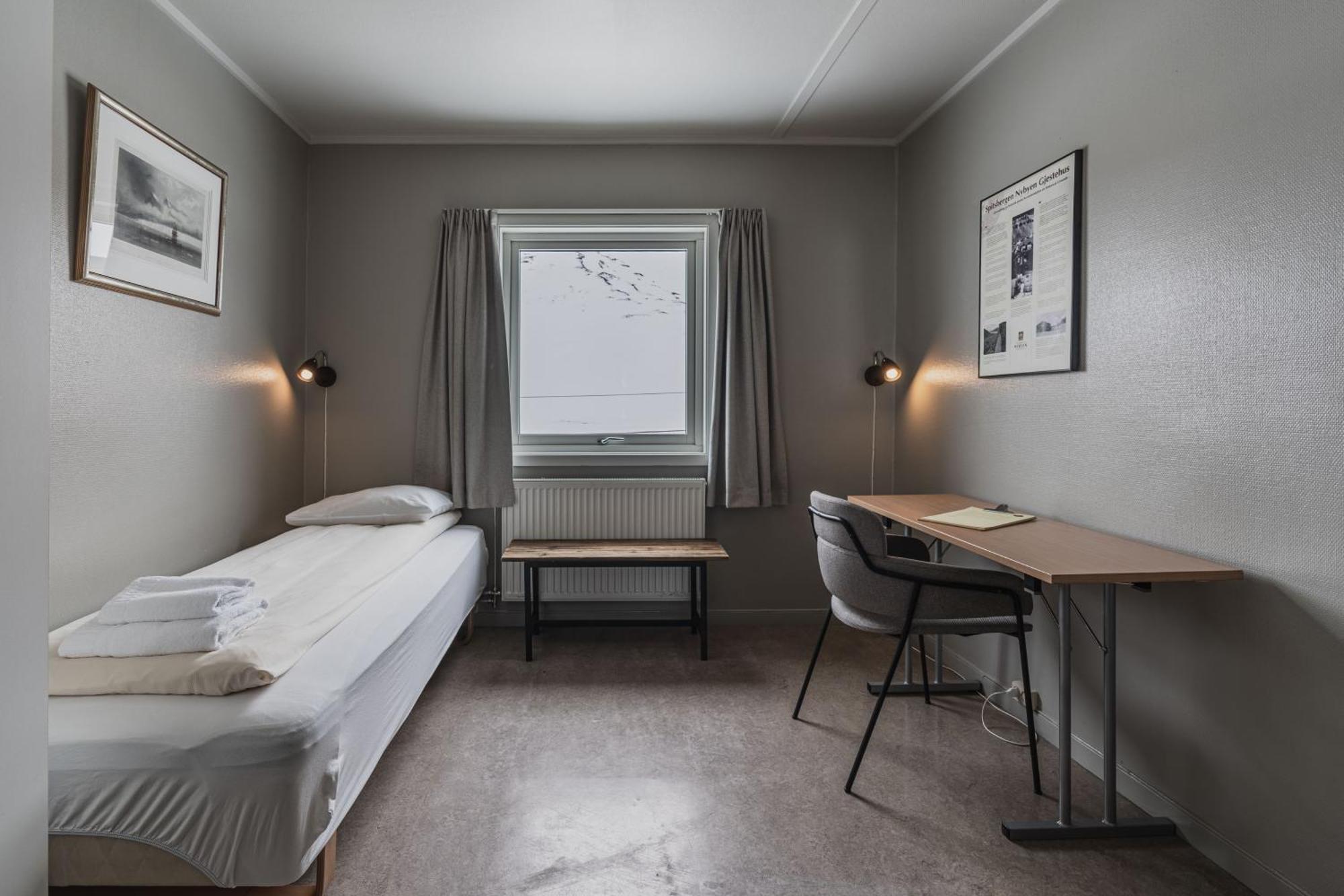 Coal Miners' Cabins Longyearbyen Esterno foto