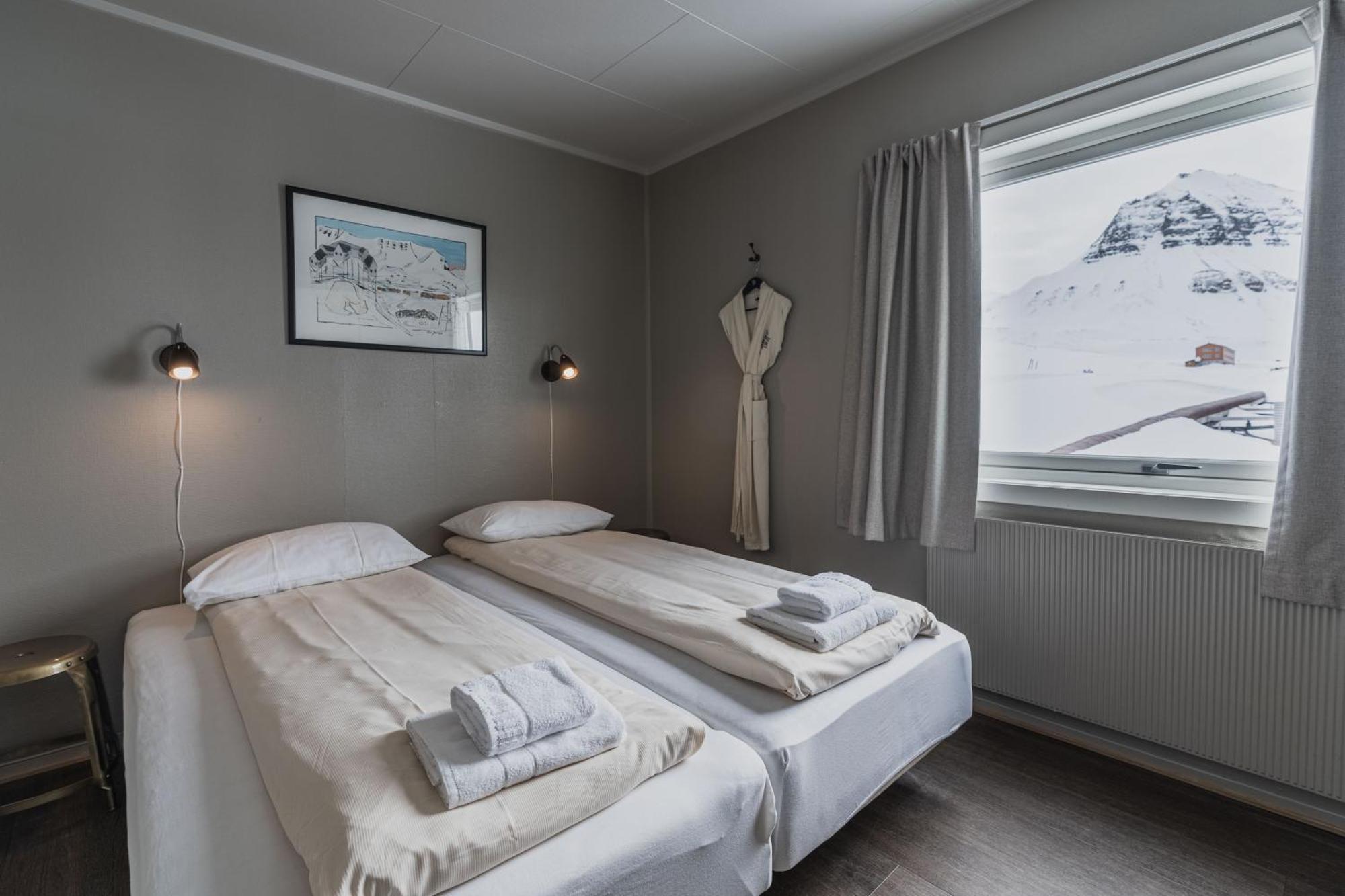 Coal Miners' Cabins Longyearbyen Esterno foto