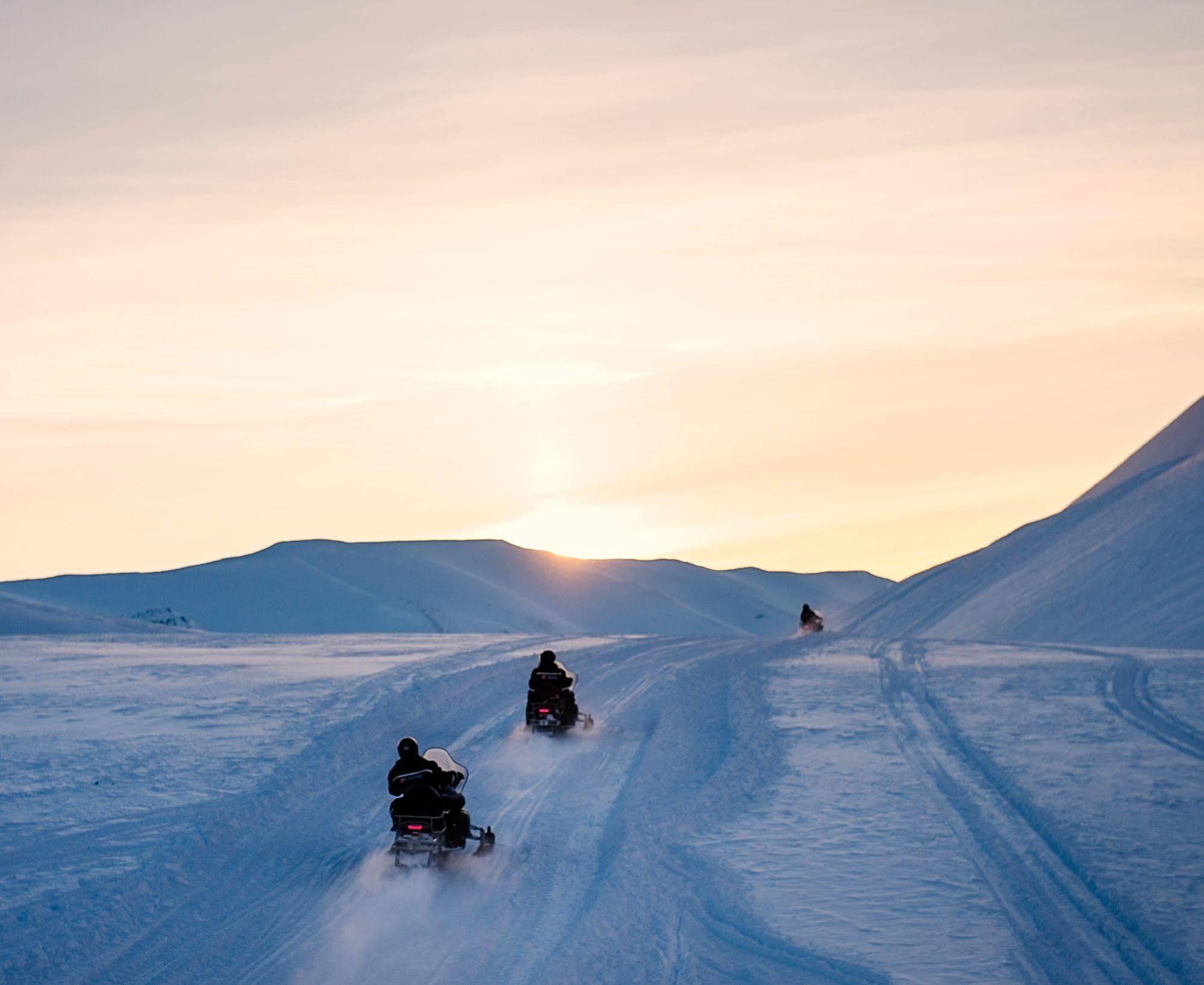 Coal Miners' Cabins Longyearbyen Esterno foto