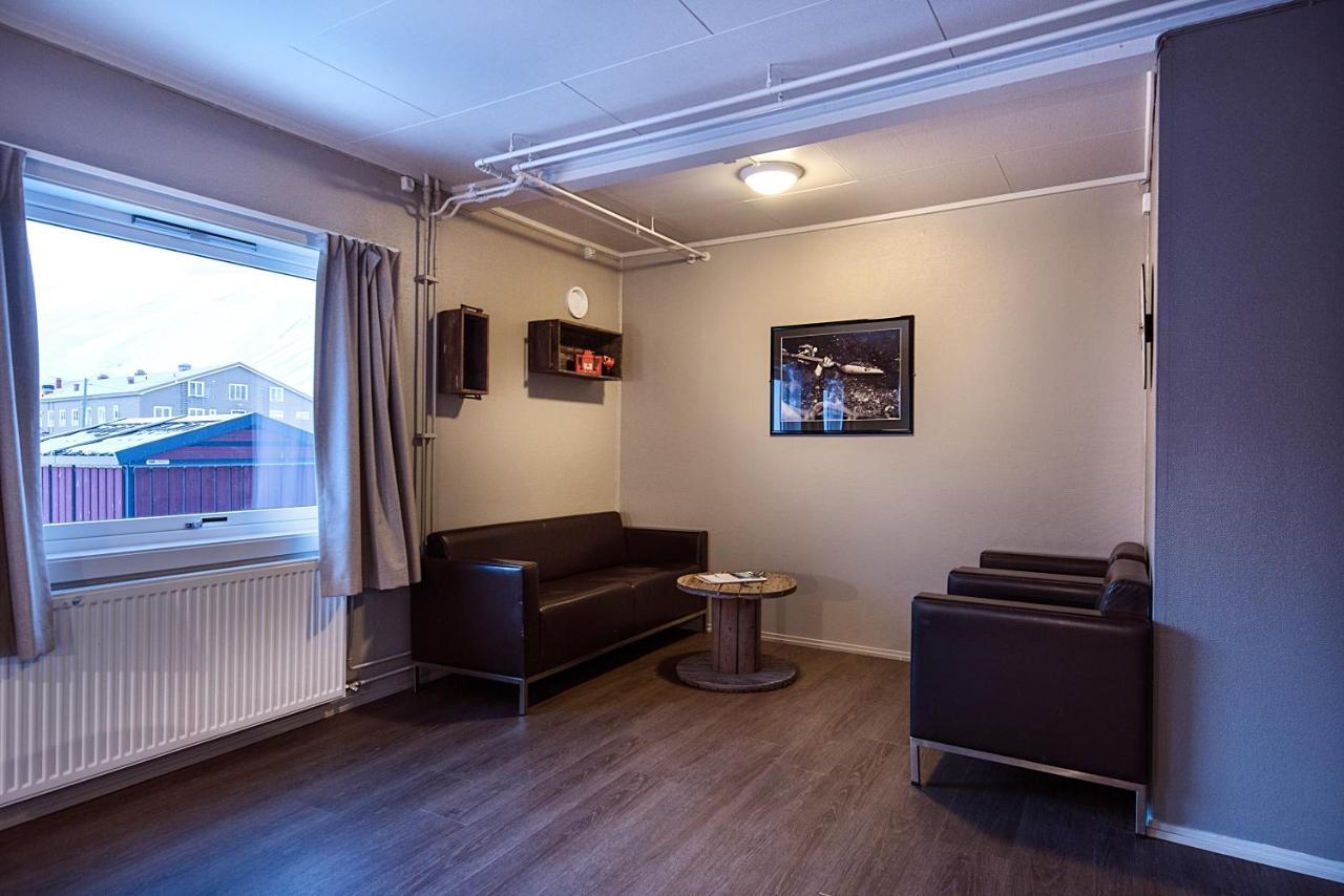Coal Miners' Cabins Longyearbyen Esterno foto