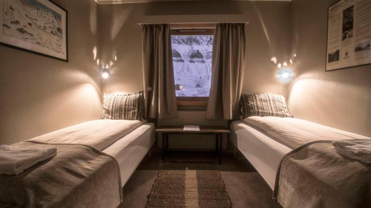 Coal Miners' Cabins Longyearbyen Esterno foto